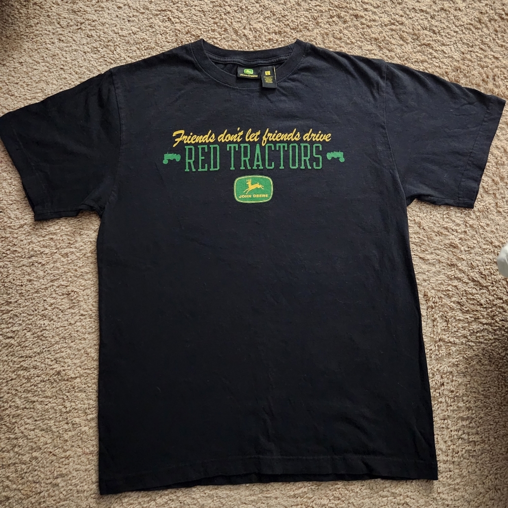 NWOT John Deere T-Shirt